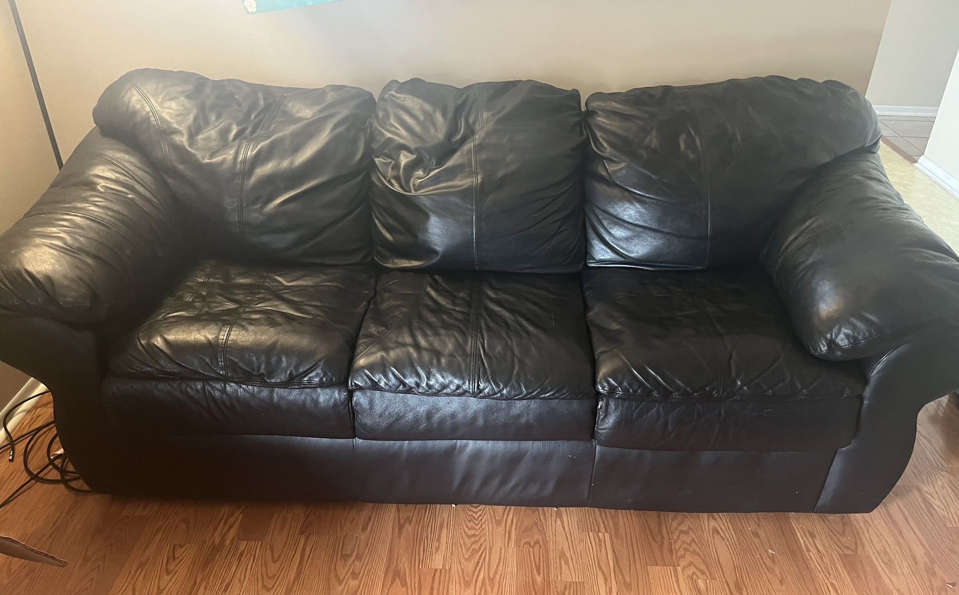 Black Leather Couch & Loveseat