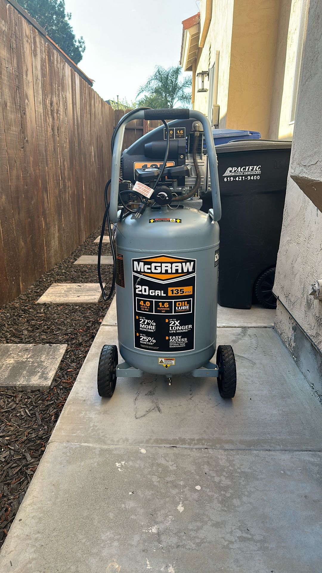 Compressor Mc Graw,gray Color,