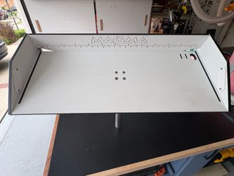 Magma bait/fillet table
