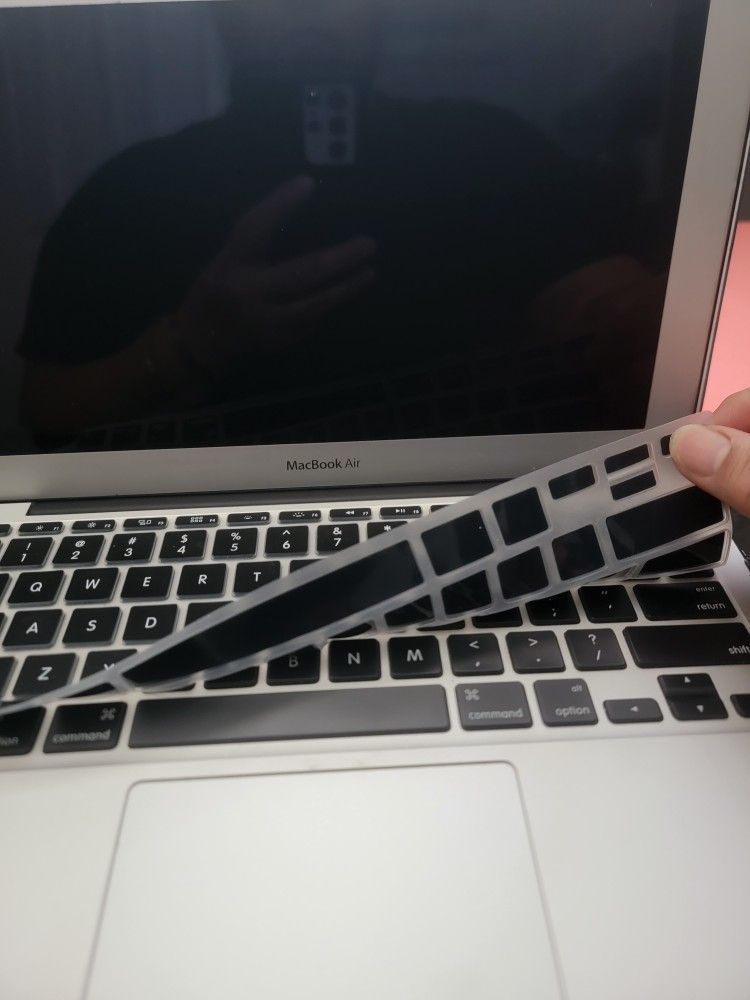 Apple Mcbook