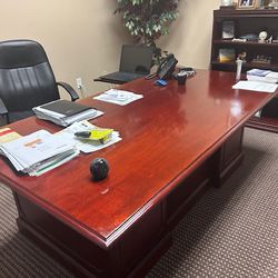 Used Office furniture- cash preferred .. thank you 