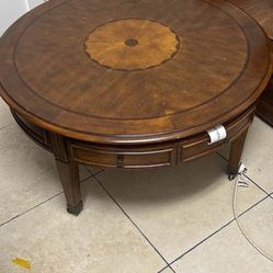 Round Coffee Table 