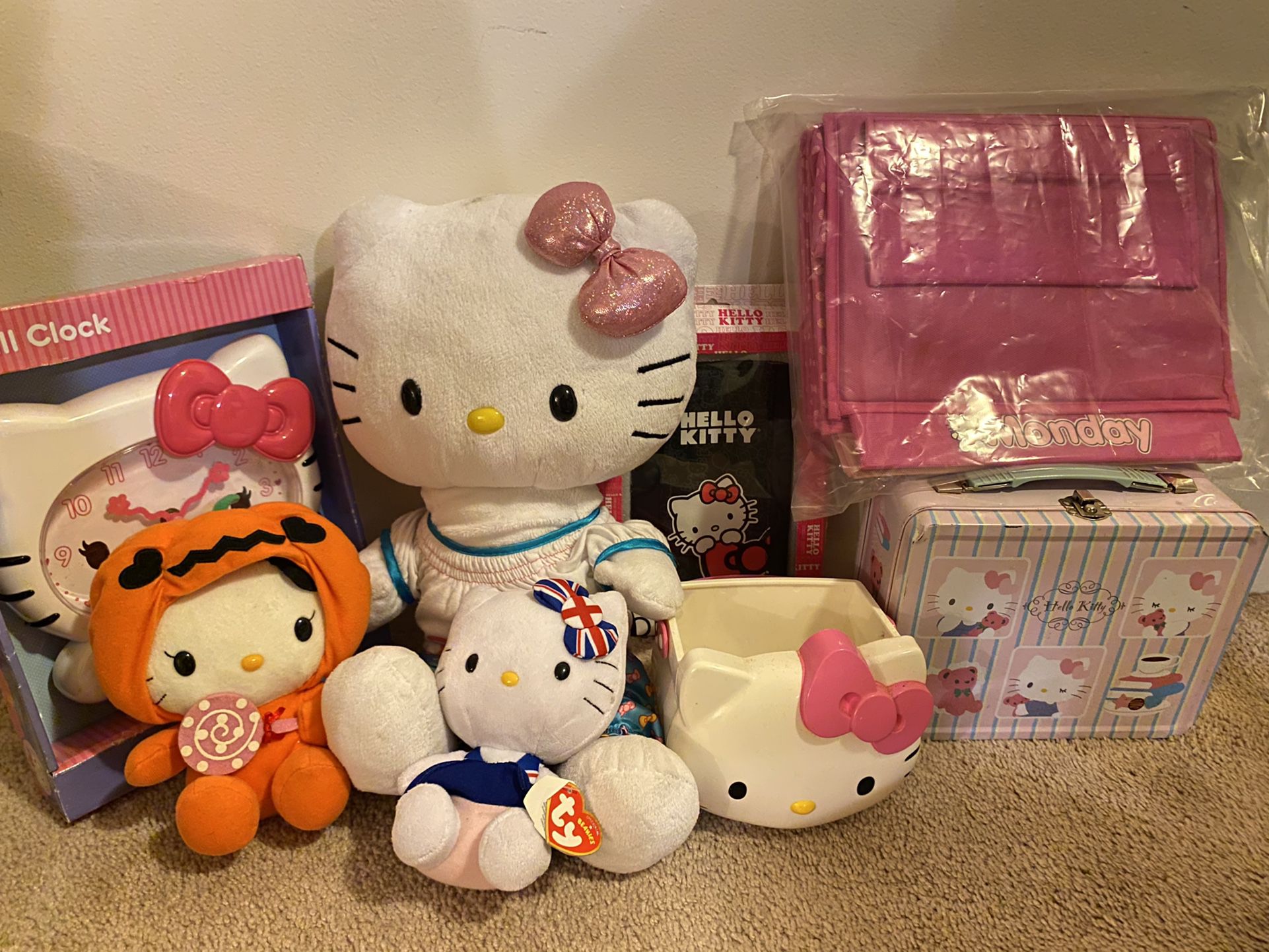 Entire Hello Kitty Lot - Some New, Some Used