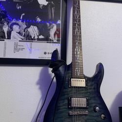 Dean Vendetta 4.0 electric guitar and Squier 15 AMP 