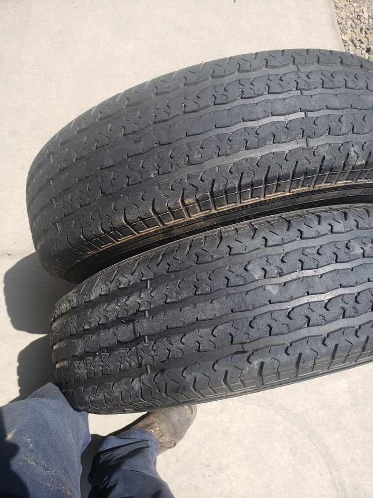 235/80R16