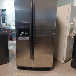 Kenmore Refrigerator Side By Side Stainless 