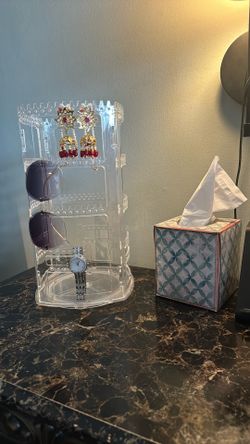 Acrylic Clear Spinning Jewelry Organizer Holder