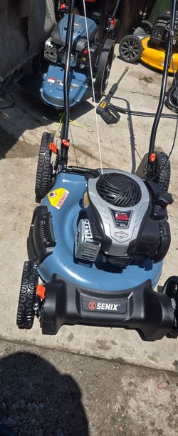 Senix Gas Push Lawn Mower Briggs & Stratton E550