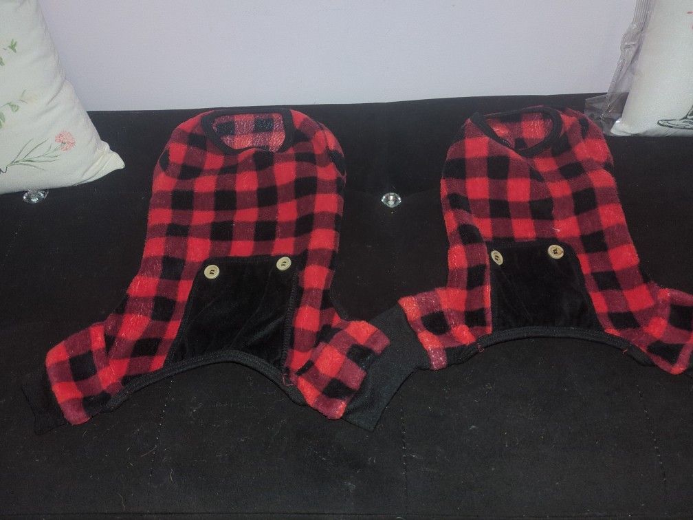 Dog Jammies (2) Each $5