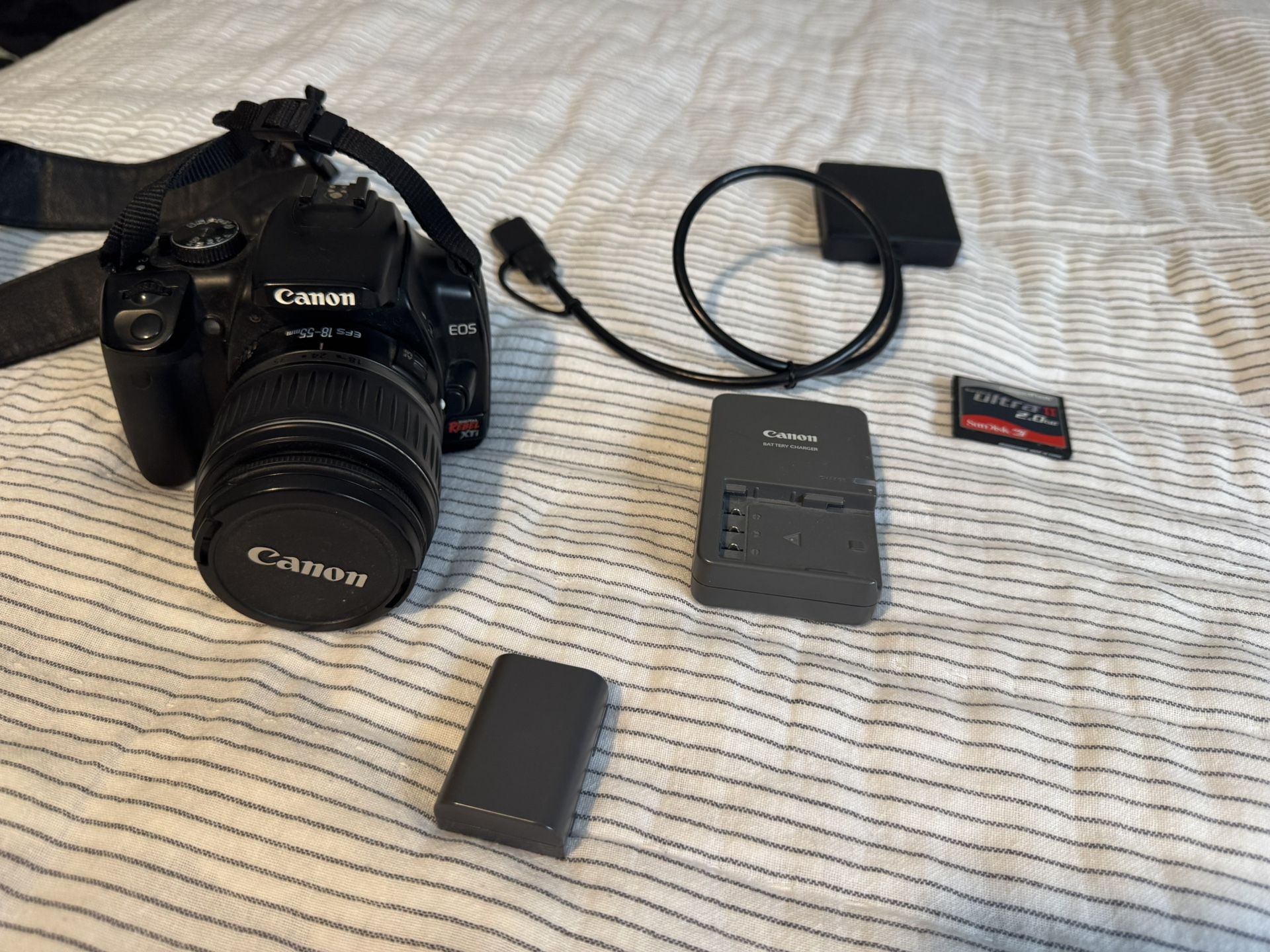Canon EOS Rebel xTi Camera