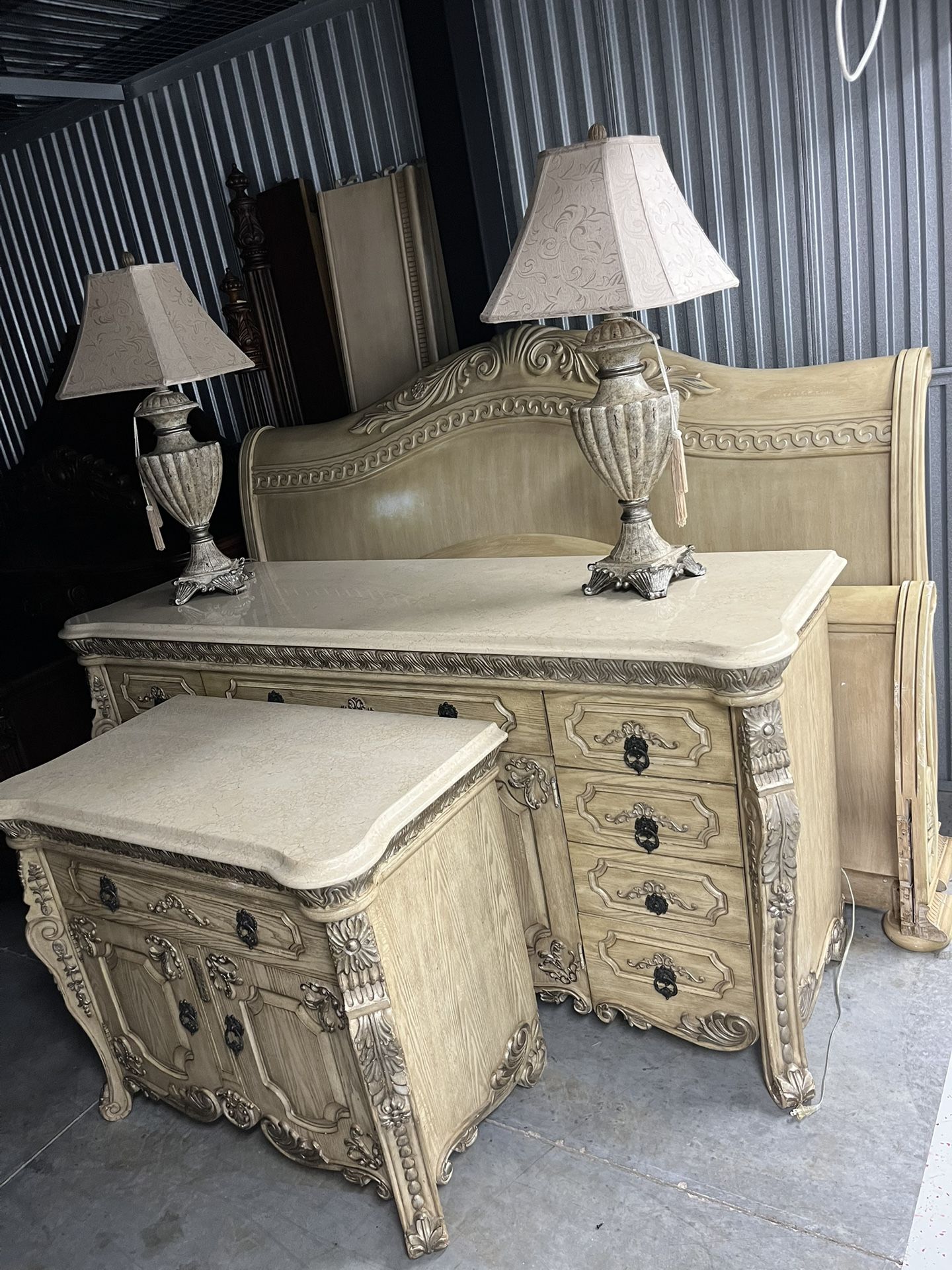 King And Queen Bedroom Sets