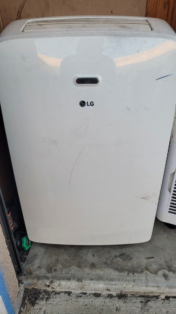 LG Portable Air Conditioner
