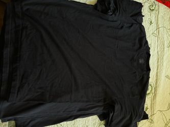 Black T-shirts