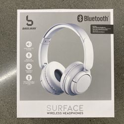 NWT Bluetooth Wireless Headphones 