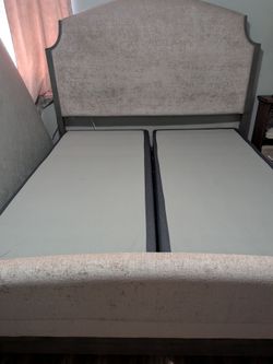 King bed frame and box