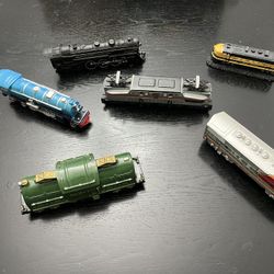 ornament trains