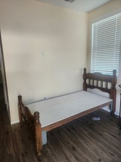 Free wooden bed frame twin size