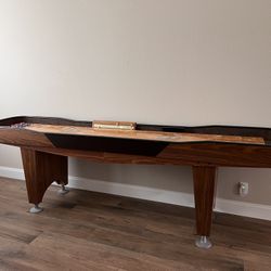 Shuffleboard Table