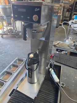 Curtis CBS Combo Coffee / Tea Brewer with Adjustable Shelf 120V with New Airpot