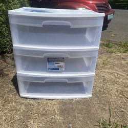 Sterilite 3 Drawer Storage Dresser