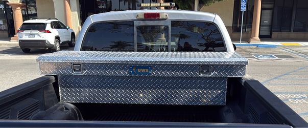 Heavy-Wall Aluminum Truck Tool