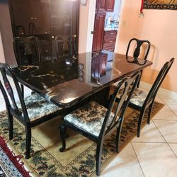 dining table and chairs 