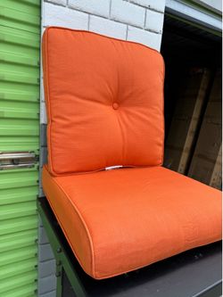 Outdoor Cushions 22x24x4in