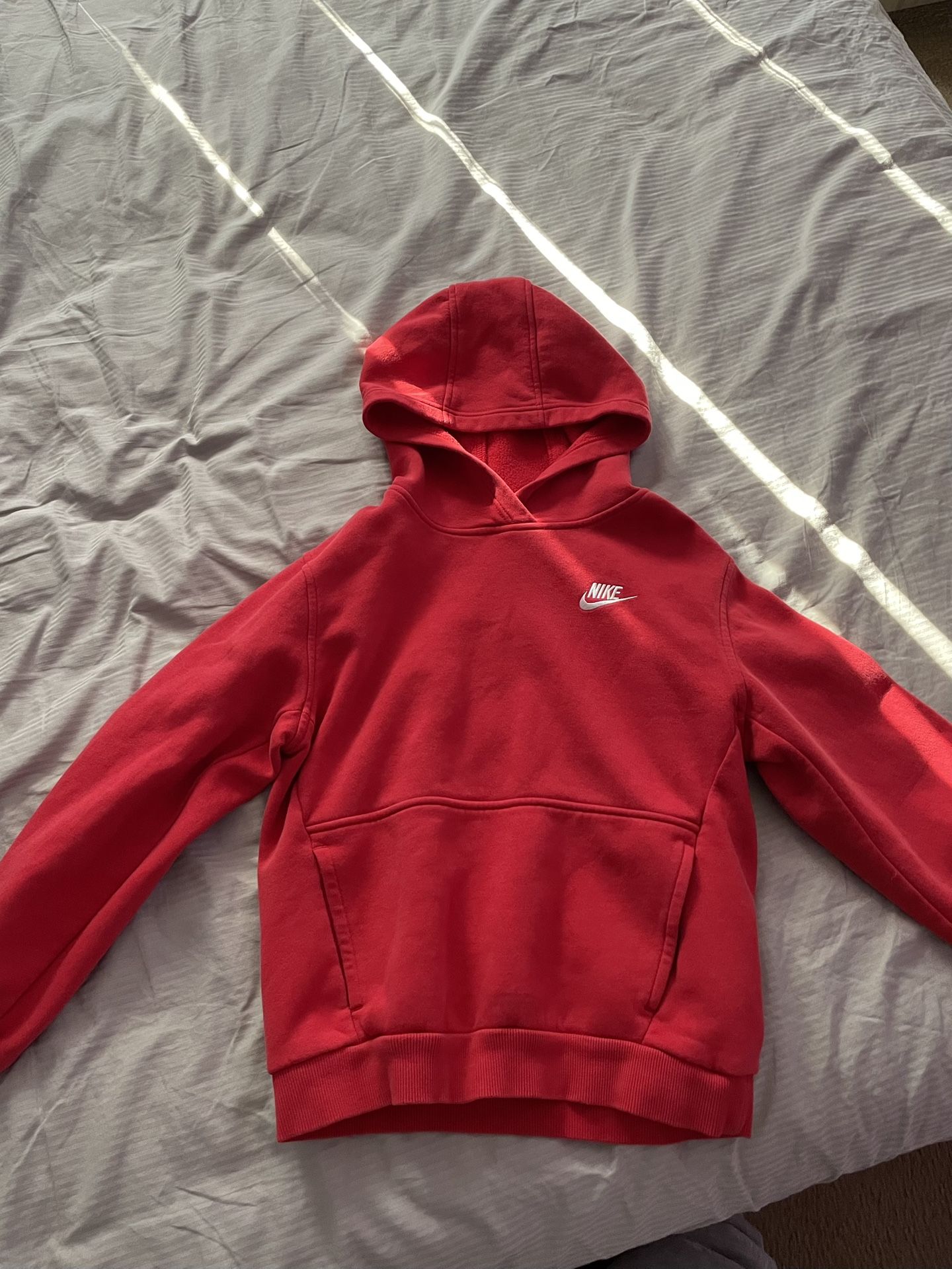 Boys Nike Hoodie Size L