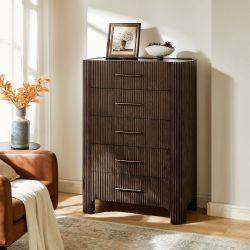 Alexa 34" Fluted 5-Drawer Oak Chest