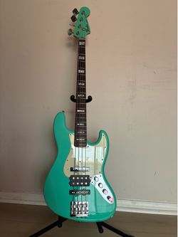 Rare Fender Japan Jino Signature Jazz Bass Seafoam Green.