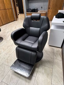 SALON CHAIR