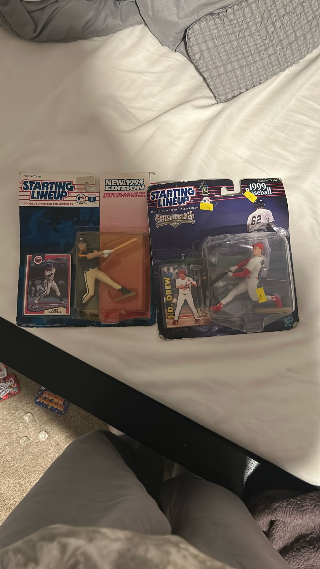 jeff bagwell and j.d. drew mlb figurines