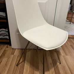 White Oakley Chair $50