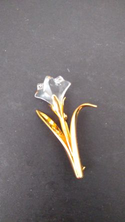 Scarf pin