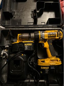 DeWalt DC988 18V XRP Cordless Hammer Drill Kit (2 Batteries, Charger, Case)