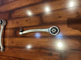 2022-2023 TESLA MODEL X FRONT RIGHT SIDE SUSPENSION LOWER CONTROL ARM