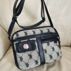 US Polo Assn. Sportswear Shoulder Bag Women's Purse Shoulder Bag In Canvas POLO Signature Design.