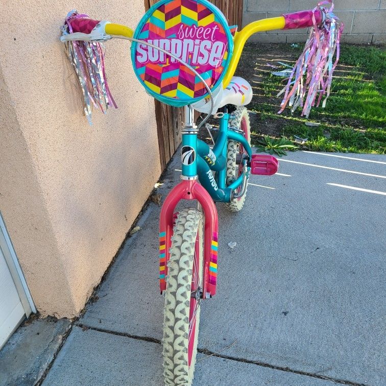 Avigo sweet sales surprise bike