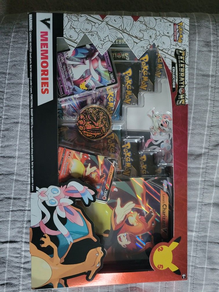 Dark Sylveon And Charizard V Memories