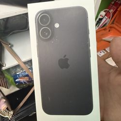 iPhone 16 