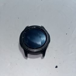 Samsung Gear S3 Frontier smartwatch:   