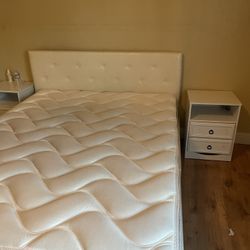 Bed With Mattress 