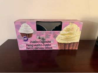 Wilton Cake Pan - Cupcake, Ice Cream & Easter Egg