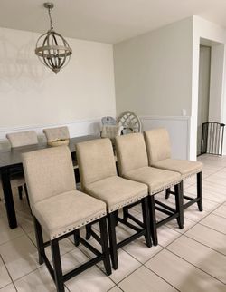 4 Counter Height Bar Stools