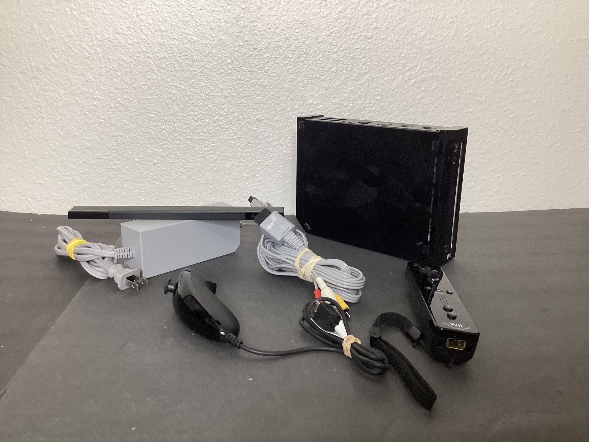 Nintendo Wii Black Console 
