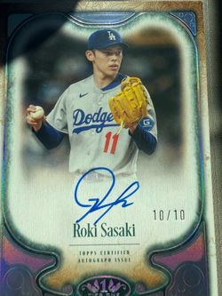 Roki Sasaki Los Angeles Dodgers 10/10 on card auto