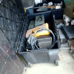 DeWalt Rolling Box Full Of Tools