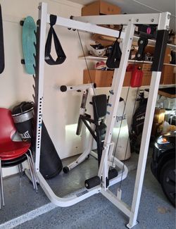 Weight Bench