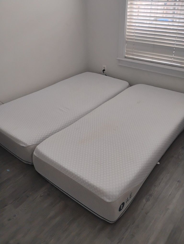 Split King Ile 400$