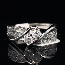 14KT White Gold Diamond Ring 5.00g Size 7 183832/12